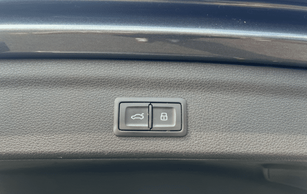 audi-q3-35-tfsi-150ch-s-line - 1014414713