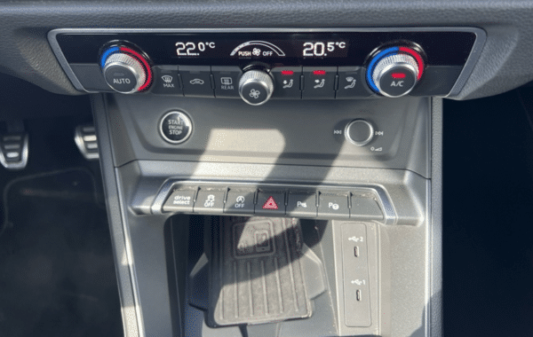audi-q3-35-tfsi-150ch-s-line - 1014414713