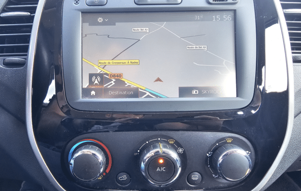 renault-captur-1-5-dci-90ch-stop-start-energy-business-eco2-edc-euro6-2016 - 1014574713