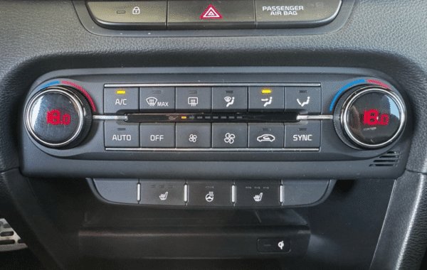 kia-proceed-1-4-t-gdi-140ch-gt-line-premium-dct7-my20 - 1014784713
