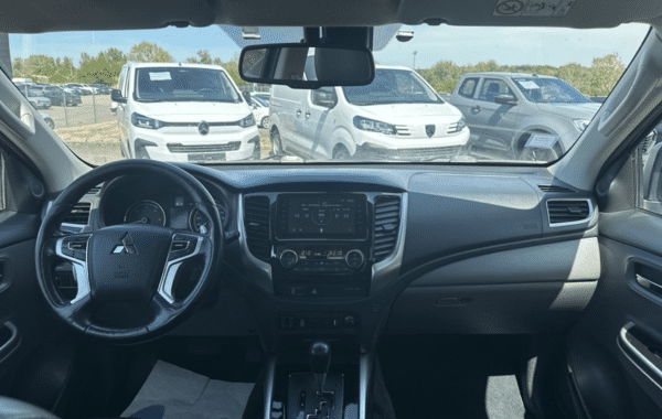 mitsubishi-l200-2-4-di-d-181ch-double-cab-instyle-2018-bva - 1015594713