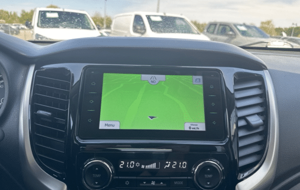 mitsubishi-l200-2-4-di-d-181ch-double-cab-instyle-2018-bva - 1015594713