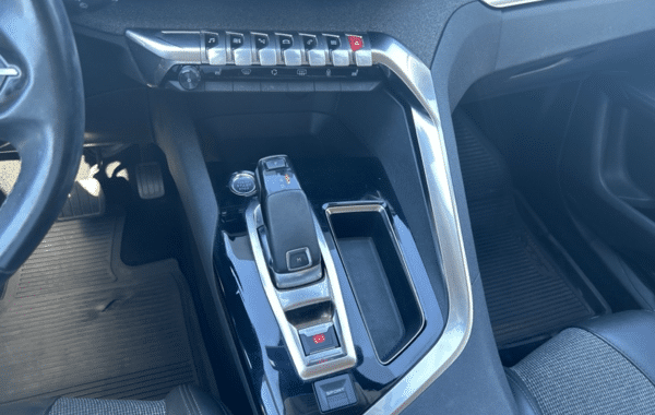 peugeot-3008-1-5-bluehdi-130ch-e6-c-allure-s-s-eat8 - 1016104713