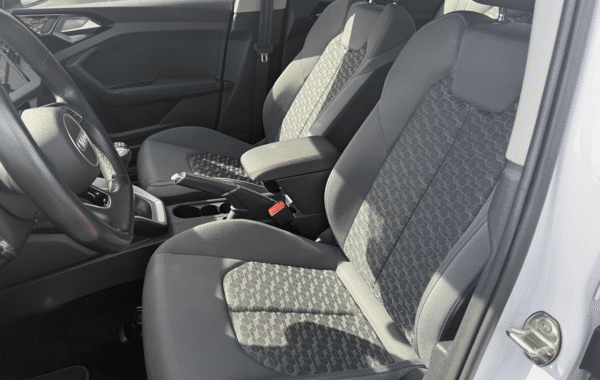 audi-a1-sportback-30-tfsi-110ch-s-line - 1016154713