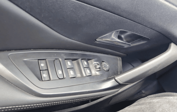 peugeot-308-1-5-bluehdi-130ch-s-s-gt-eat8 - 1016544713