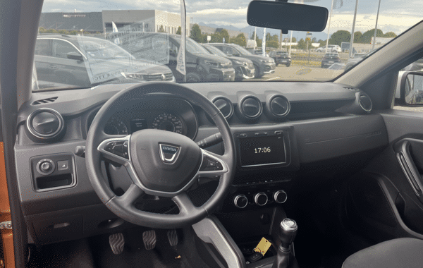dacia-duster-1-5-blue-dci-115ch-prestige-4x2-e6u - 1016774713
