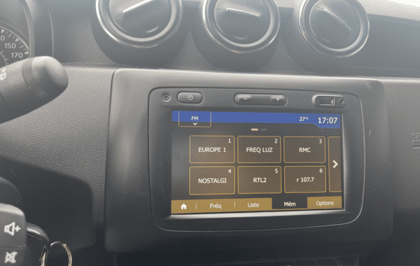 dacia-duster-1-5-blue-dci-115ch-prestige-4x2-e6u - 1016774713