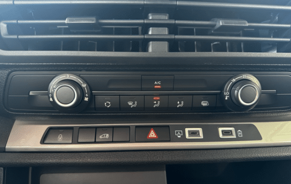 citroen-jumpy-fg-m-2-2-diesel-180ch-automatique - 1016874713