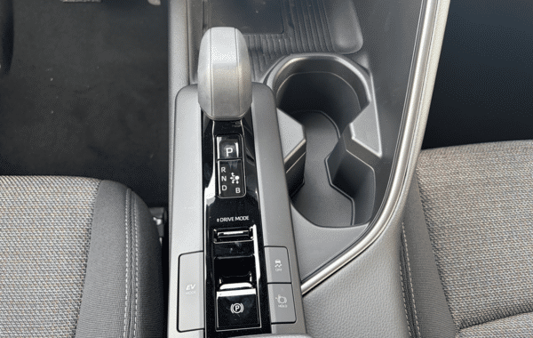 toyota-c-hr-1-8-hybride-140ch-graphic-my26 - 1016934713