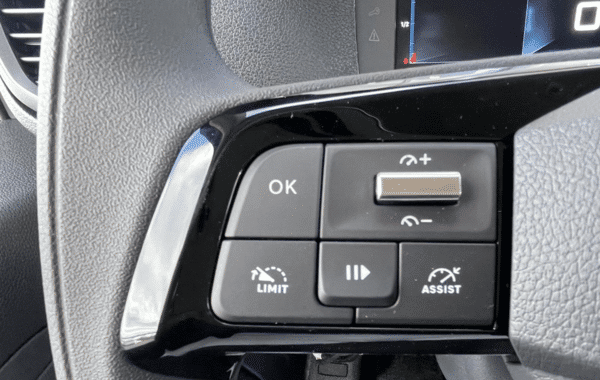citroen-jumpy-fg-m-2-2-diesel-180ch-automatique - 1016994713