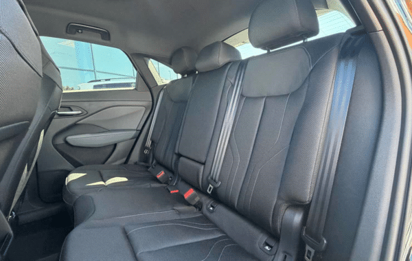 audi-q3-sportback-2-0-tdi-150ch-s-line-s-tronic-7 - 1017284713