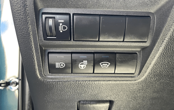 toyota-yaris-cross-130h-design-my26 - 1017374713