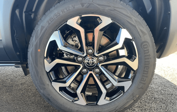 toyota-yaris-cross-130h-design-my26 - 1017374713