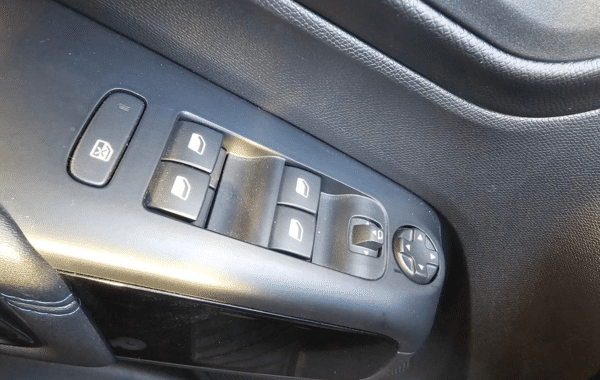 citroen-c5-aircross-1-2-hybride-145ch-plus-boite-automatique - 1017584713