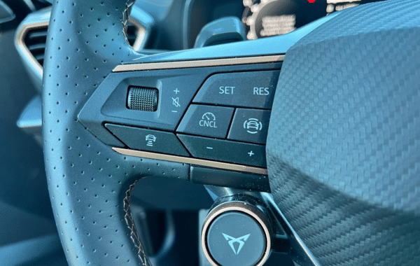 cupra-leon-st-2-0-tdi-150ch-v-dsg7 - 1017804713