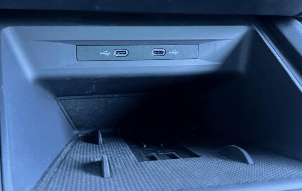 cupra-leon-2-0-tdi-150ch-v-dsg7 - 1017824713