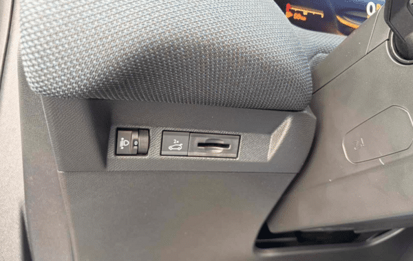 citroen-c5-aircross-1-2-hybride-145ch-plus-boite-automatique - 1018134713