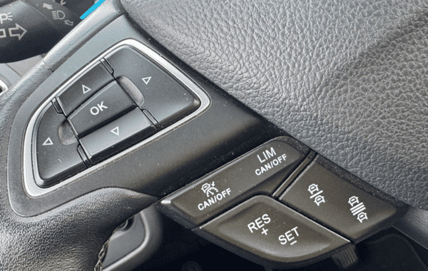 ford-kuga-1-5-flexifuel-e85-150ch-stop-start-vignale-4x2-euro6-2 - 1018184713