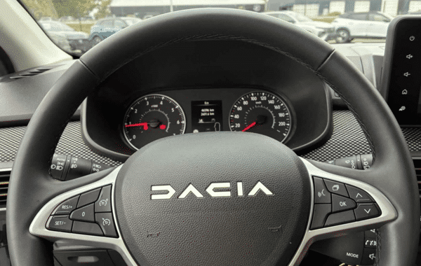 dacia-sandero-1-0-tce-90ch-stepway-expression-24 - 1018684713