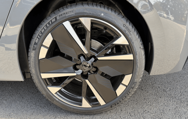 peugeot-308-1-5-bluehdi-130ch-s-s-gt-eat8 - 1018744713