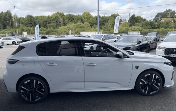 peugeot-308-1-5-bluehdi-130ch-s-s-gt-eat8 - 1018864713