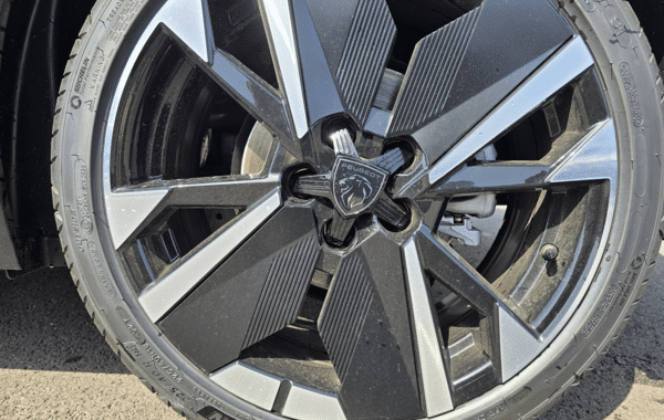 peugeot-308-1-5-bluehdi-130ch-s-s-gt-eat8 - 1018934713
