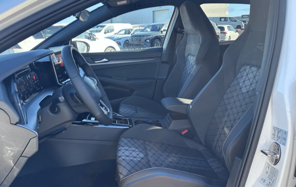 volkswagen-golf-viii-1-5-etsi-evo2-150ch-r-line-dsg7 - 1019024713