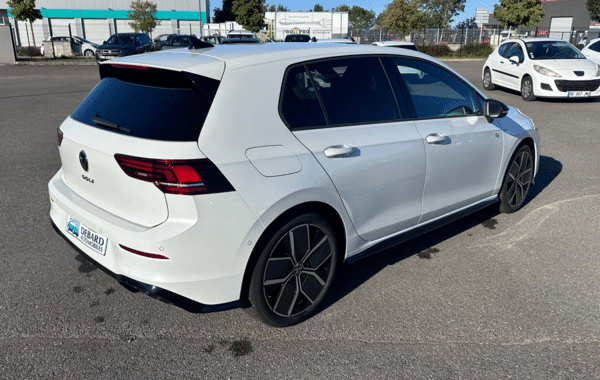 volkswagen-golf-viii-1-5-etsi-evo2-150ch-r-line-dsg7 - 1019064713