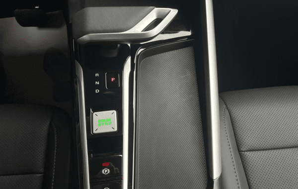 mg-motor-zs-1-5-hybrid-197ch-luxury - 1019254713