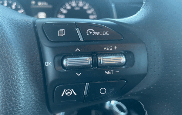 kia-rio-1-0-t-gdi-120ch-mhev-gt-line-dct7 - 1019434713