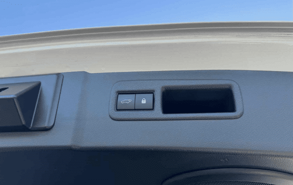 lexus-nx-300h-2wd-luxe - 1020264713