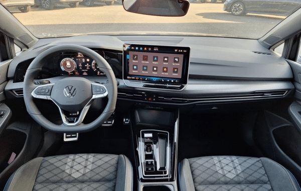 volkswagen-golf-viii-1-5-etsi-evo2-116ch-r-line-edition-dsg7 - 1020384713