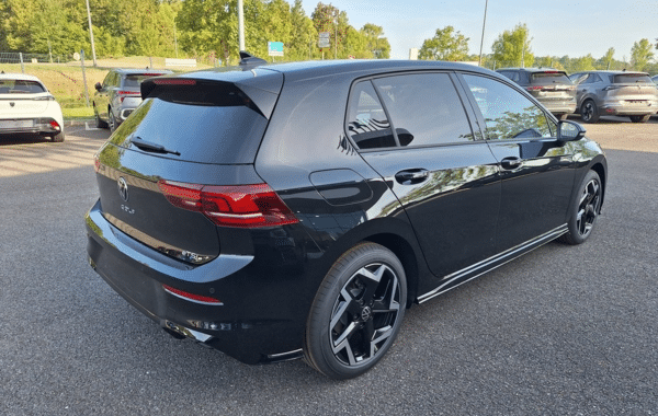 volkswagen-golf-viii-1-5-etsi-evo2-116ch-r-line-edition-dsg7 - 1020394713