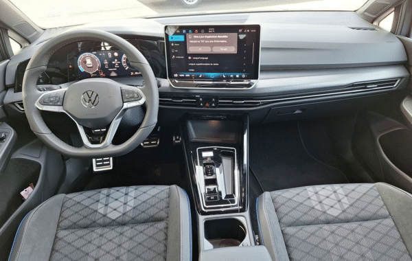 volkswagen-golf-viii-1-5-etsi-evo2-116ch-r-line-edition-dsg7 - 1020404713