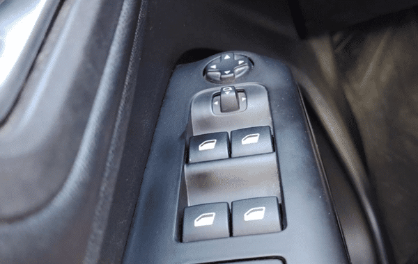 citroen-c5-aircross-bluehdi-130ch-s-s-shine - 1020954713