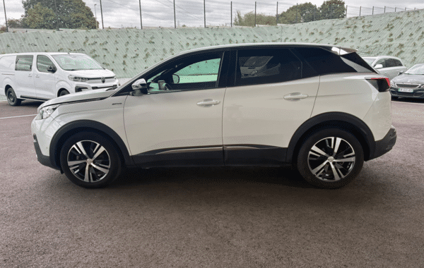 peugeot-3008-1-6-bluehdi-120ch-gt-line-s-s-eat6 - 1021074713