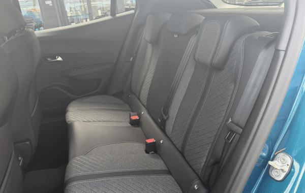 peugeot-2008-1-2-hybrid-145ch-allure-e-dcs6 - 1021204713