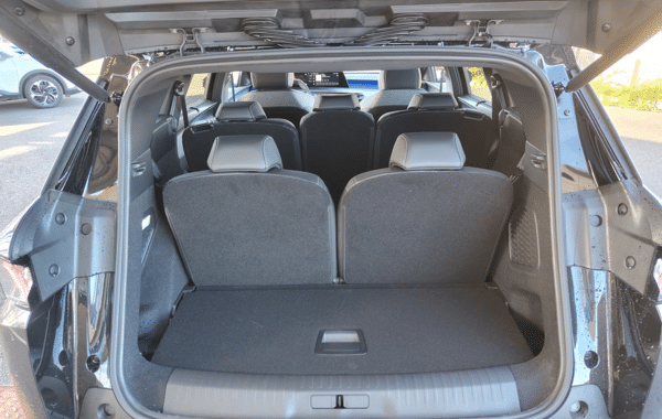 peugeot-5008-hybrid-145ch-gt-e-dcs6 - 1021324713