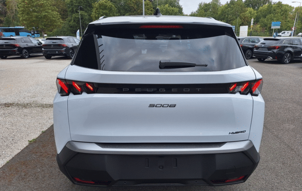 peugeot-5008-hybrid-145ch-gt-e-dcs6 - 1021354713
