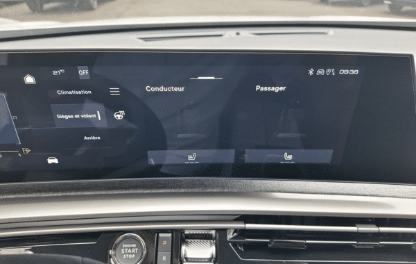 peugeot-5008-hybrid-145ch-gt-e-dcs6 - 1021354713