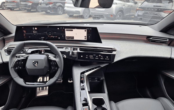 peugeot-5008-hybrid-145ch-gt-e-dcs6 - 1021424713