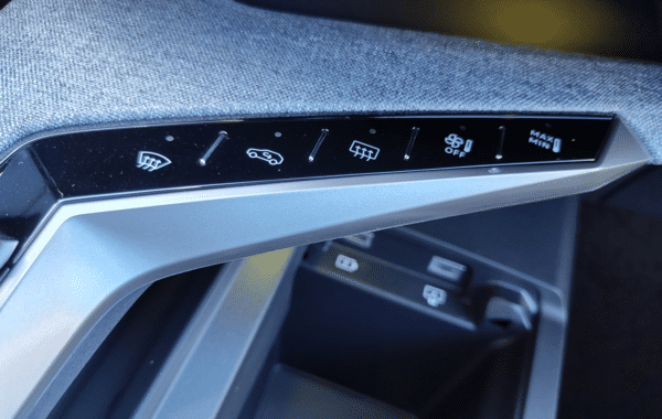 peugeot-3008-1-2-hybrid-145ch-gt-e-dcs6 - 1021524713