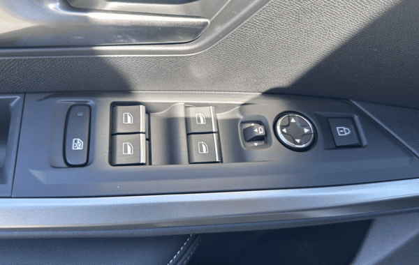 peugeot-3008-1-2-hybrid-145ch-gt-e-dcs6 - 1021534713