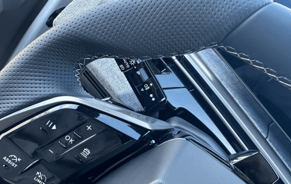 peugeot-3008-1-2-hybrid-145ch-gt-e-dcs6 - 1021534713