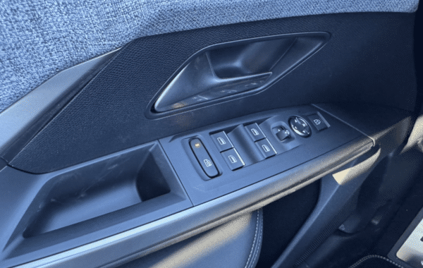 peugeot-3008-1-2-hybrid-145ch-gt-e-dcs6 - 1021604713