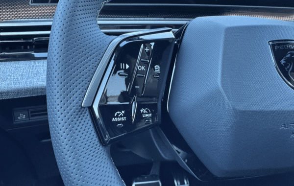 peugeot-3008-1-2-hybrid-145ch-gt-e-dcs6 - 1021604713