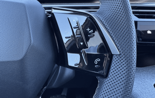 peugeot-3008-1-2-hybrid-145ch-gt-e-dcs6 - 1021604713