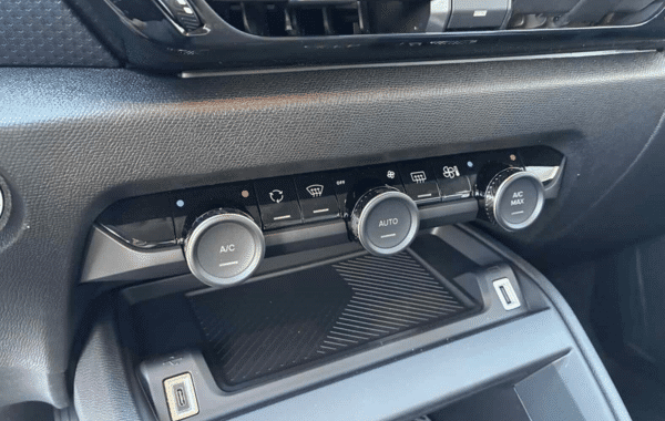 citroen-c4-1-2-hybride-145ch-business-e-dcs6 - 1021884713