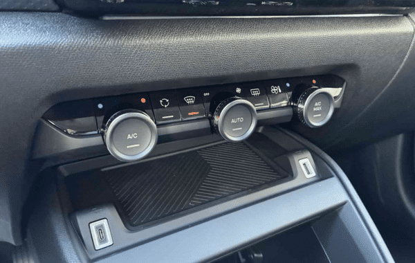 citroen-c4-1-2-hybride-145ch-business-e-dcs6 - 1022004713