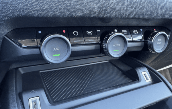 citroen-c4-1-2-hybride-145ch-business-e-dcs6 - 1022104713